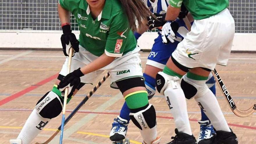 Cata Flores, durante el partido del pasado domingo entre el Liceo y el Voltregá.