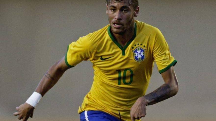 Solo Neymar luce en Brasil