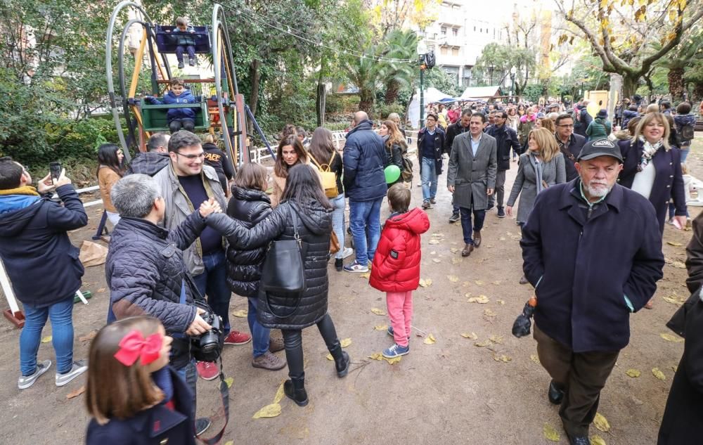 Imágenes del Mercat de Nadal de Alcoy.