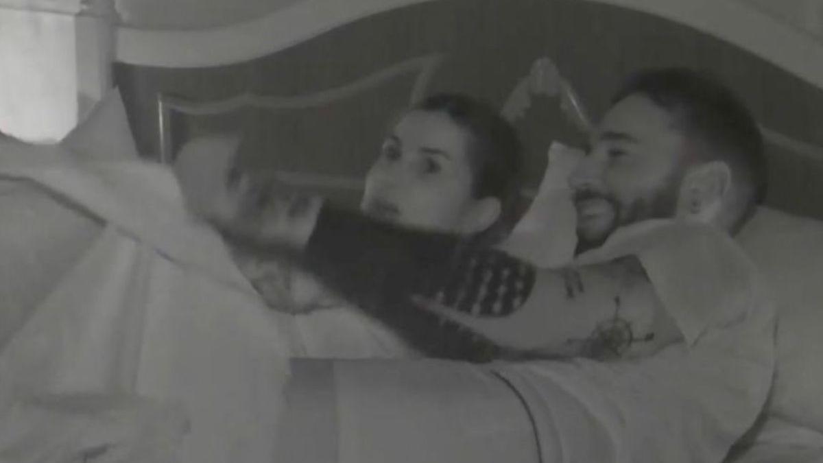 Omar Sánchez y Marina Ruiz en un momento del programa 'Pesadilla en el Paraíso.