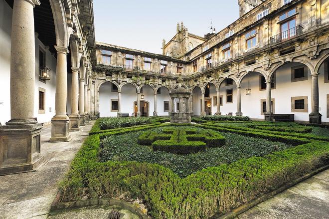 Parador de Santiago de Compostela, paradores