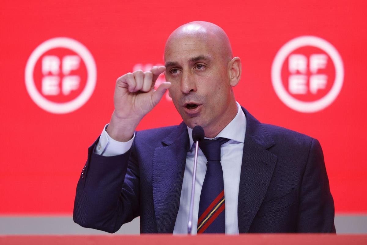 Rubiales contra el futbol femení