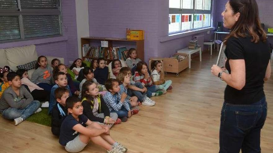 Taller del programa &quot;Educándonos en Poio&quot;. // Rafa Vázquez