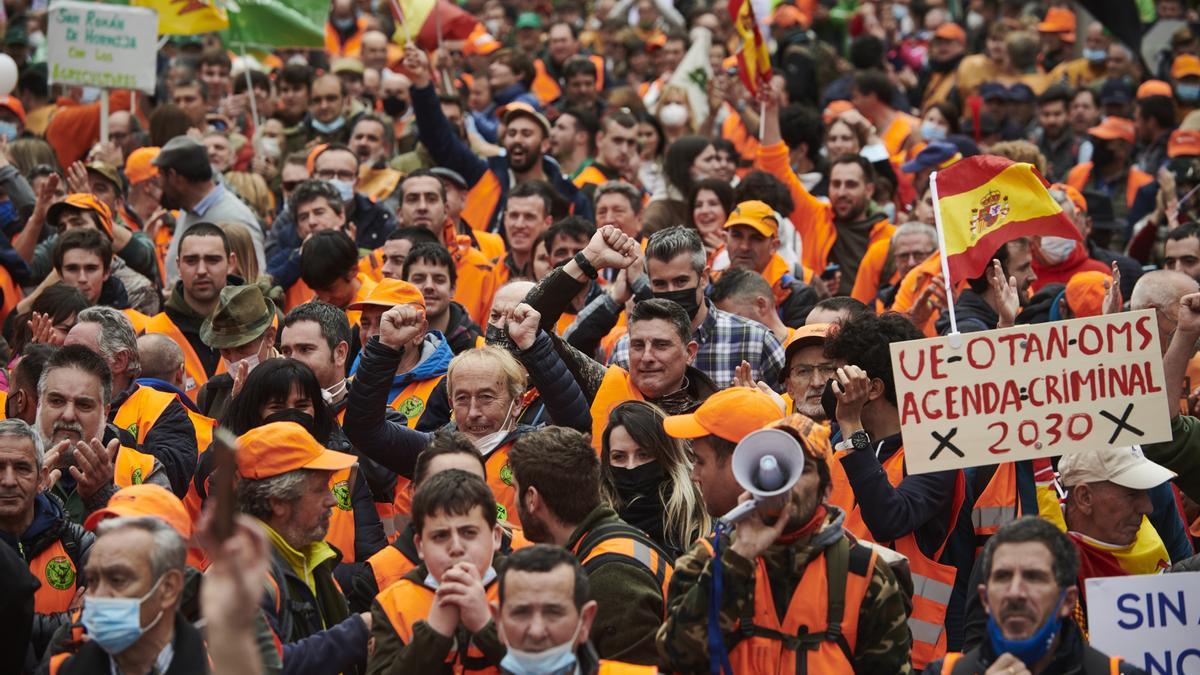 Entre 100.000 y 400.000 personas piden en Madrid ayuda urgente para el campo