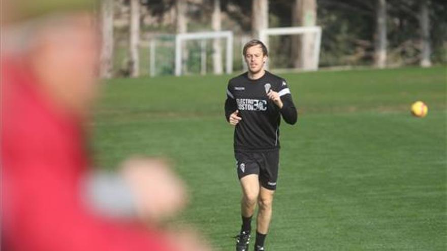 Luis Muñoz entrena y Javi Lara hace carrera