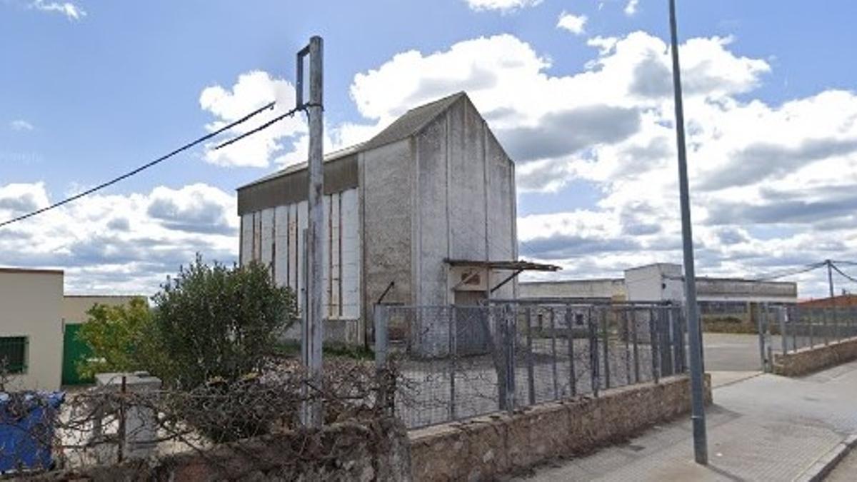 Imagen de Google Street View del Silo de Villanueva de Córdoba.