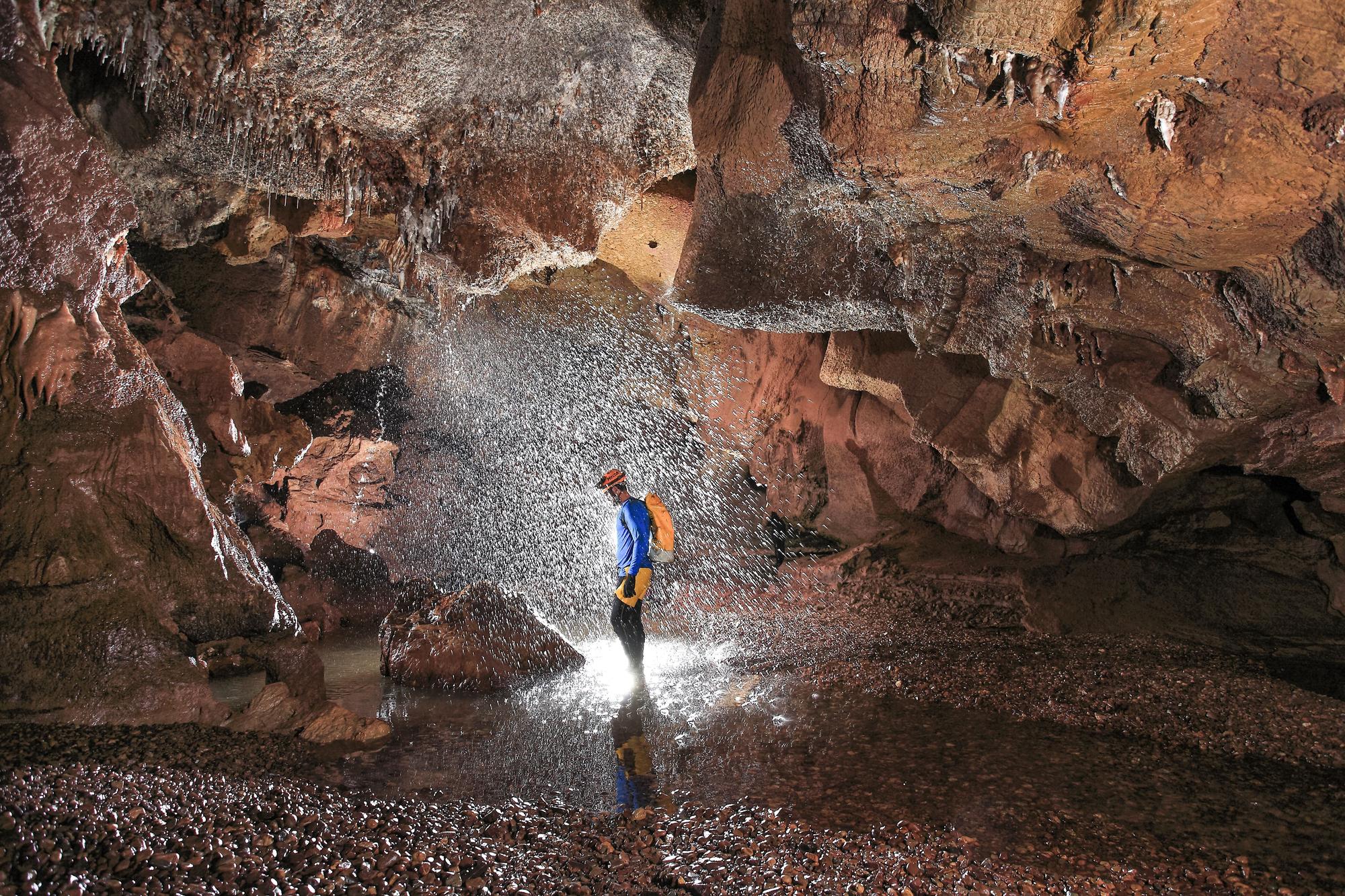 El lado oculto de les Coves