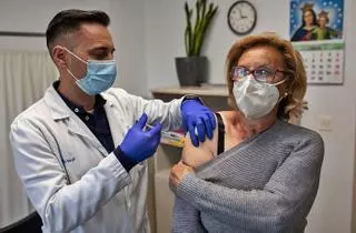 Casi 6.700 zamoranos vacunados con Janssen optan a una segunda dosis