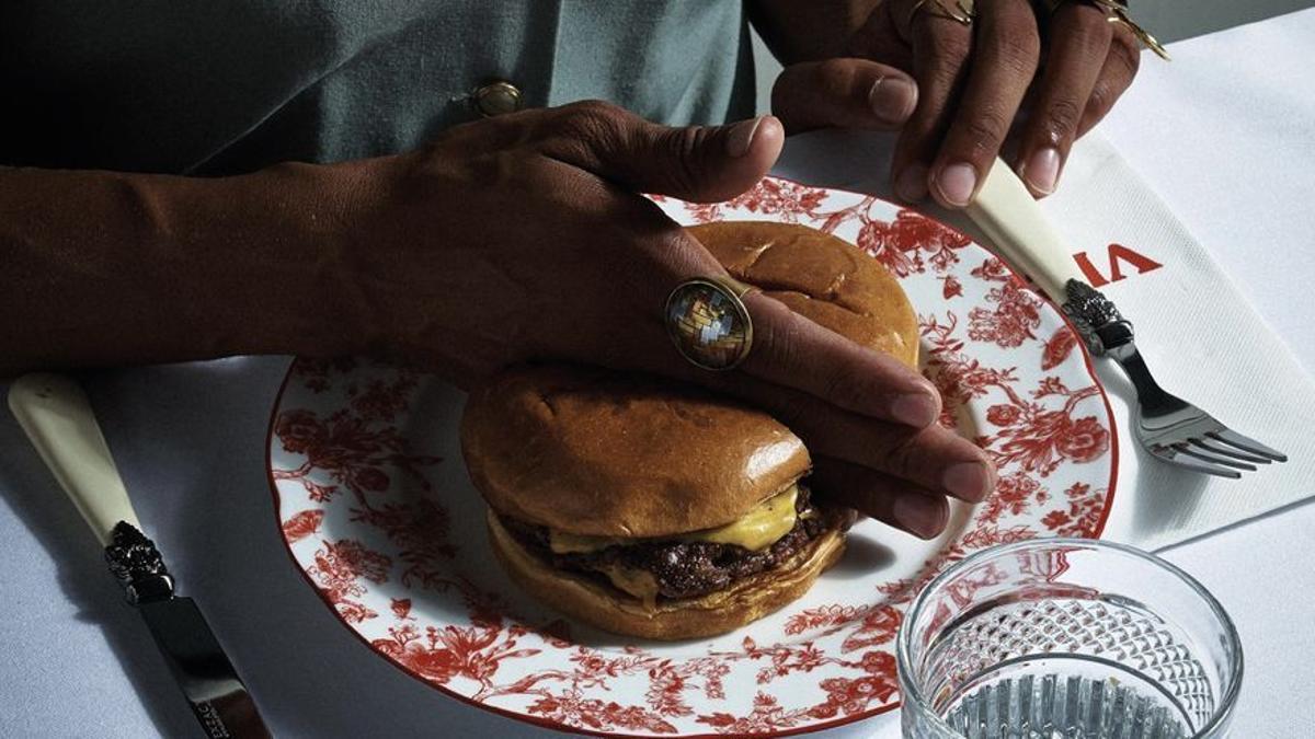 El exconcursante de 'Masterchef' Aleix Puig está detrás de las hamburguesas de Vicio.