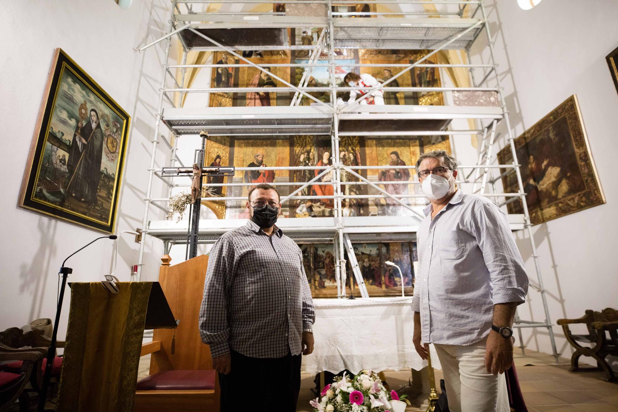El retablo de la iglesia de Jesús, en Ibiza, pasa la ITV