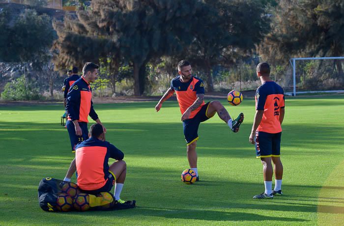 Entrenamiento de la UDLP en Las Burras