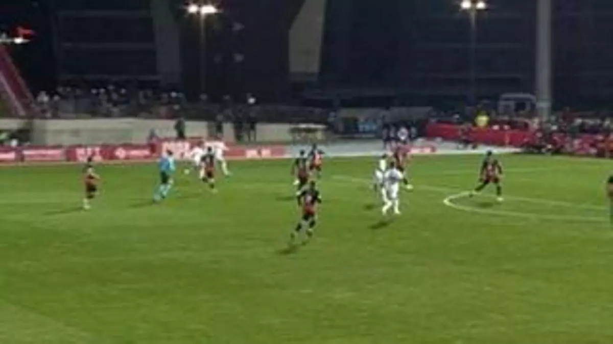 Vídeo: Así ha sido el golazo de Kluivert en Copa