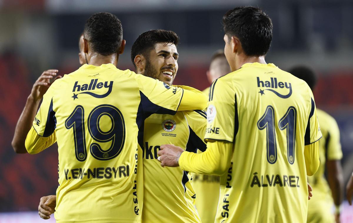 Marco Asensio celebra un gol