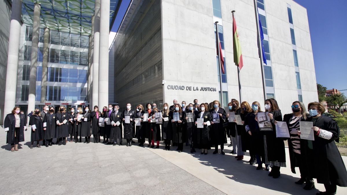 Los letrados de Justicia se han concentrado en la Ciudad de la Justicia