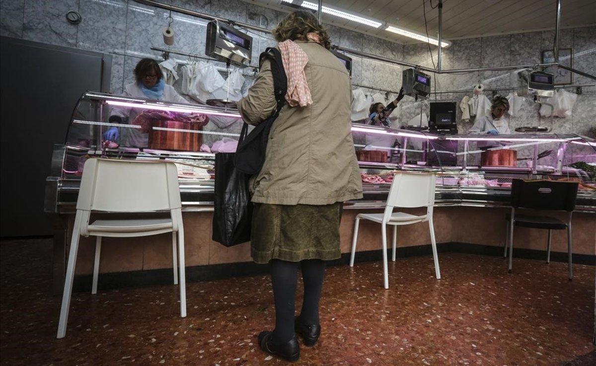 Carnicería Marina, en el cruce de las calles de Padilla y Rosselló, en Barcelona.