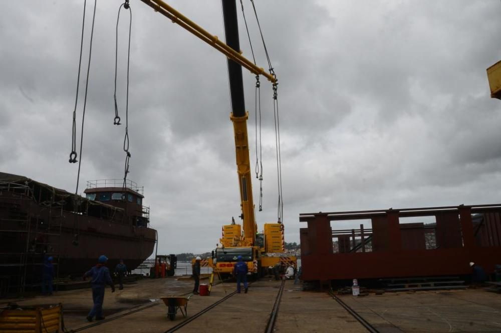 Así se transportan los bloques del "megacrucero" de Barreras