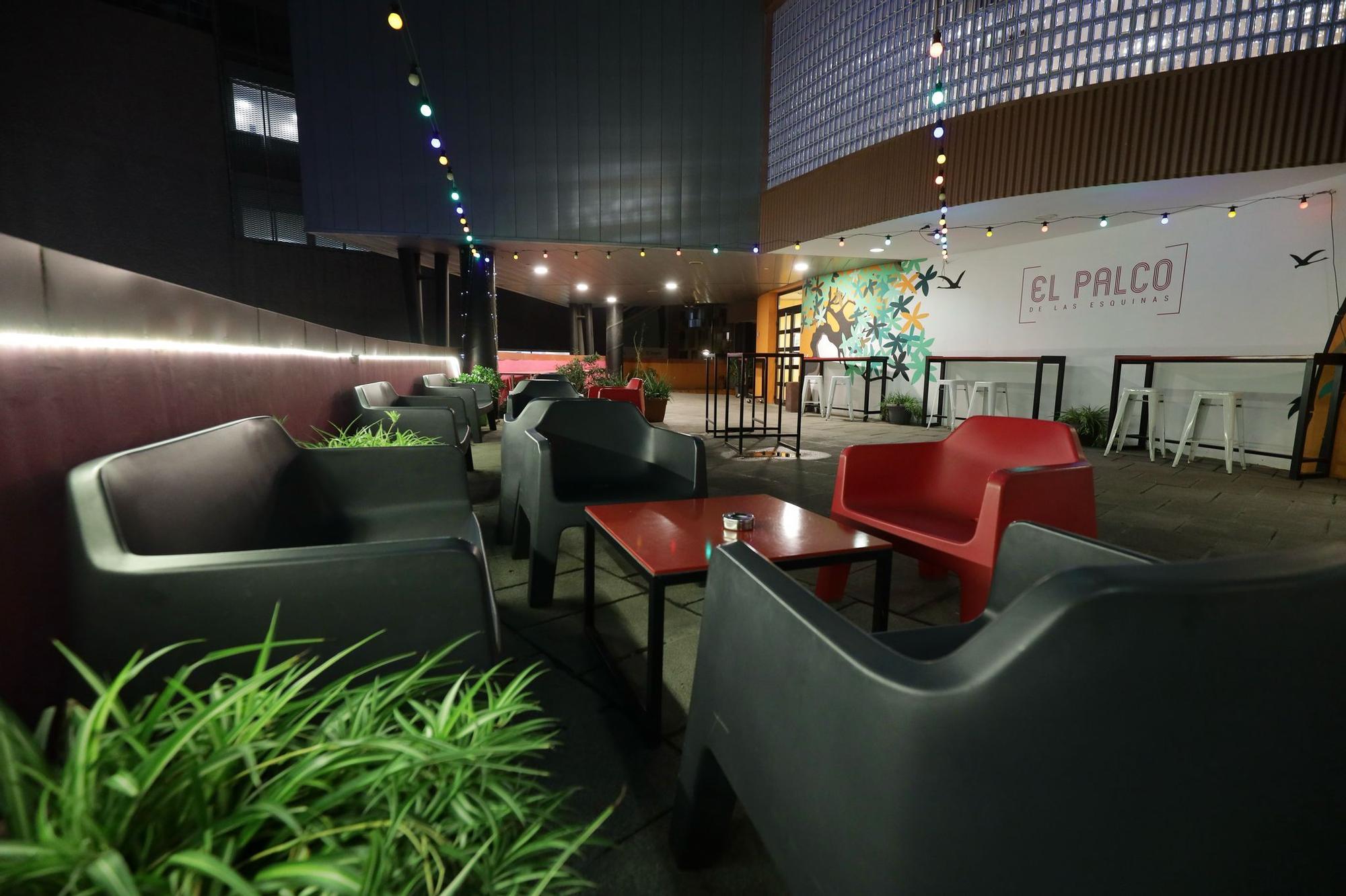 EN IMÁGENES | El Palco de las Esquinas reabre sus puertas en Zaragoza