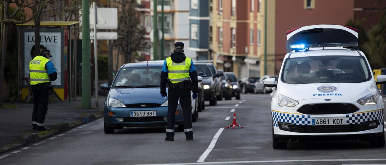 Agentes de la Policía Local de Avilés.