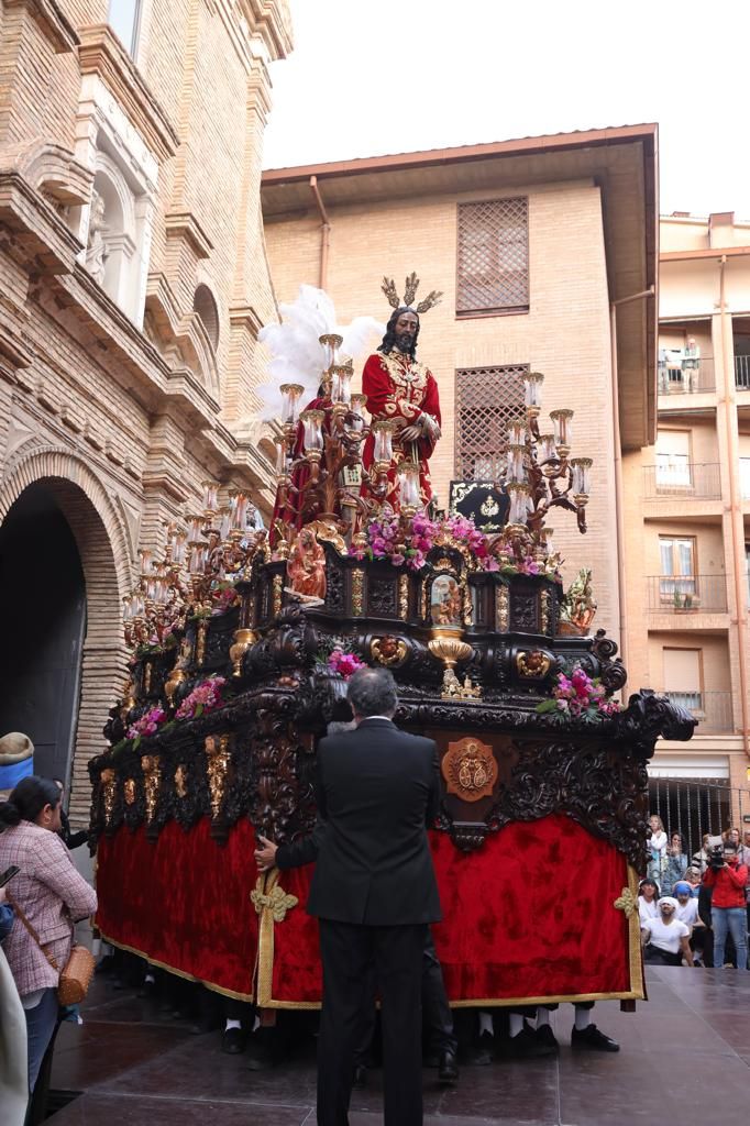 En imágenes | Procesión del Vía Crucis en Zaragoza