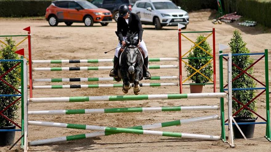 El ayuntamiento busca una salida para poder apostar en el hípico en la feria