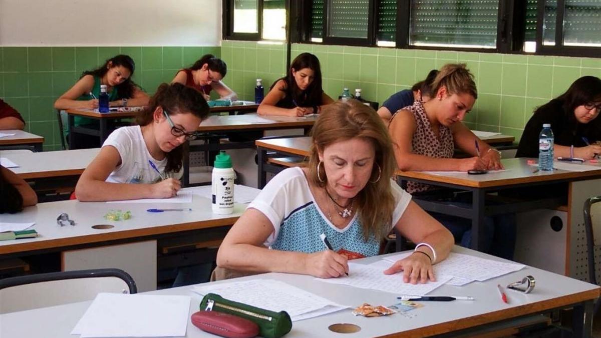 La convocatoria de empleo público en la Educación andaluza para el 2019 alcanza las 3.800 plazas