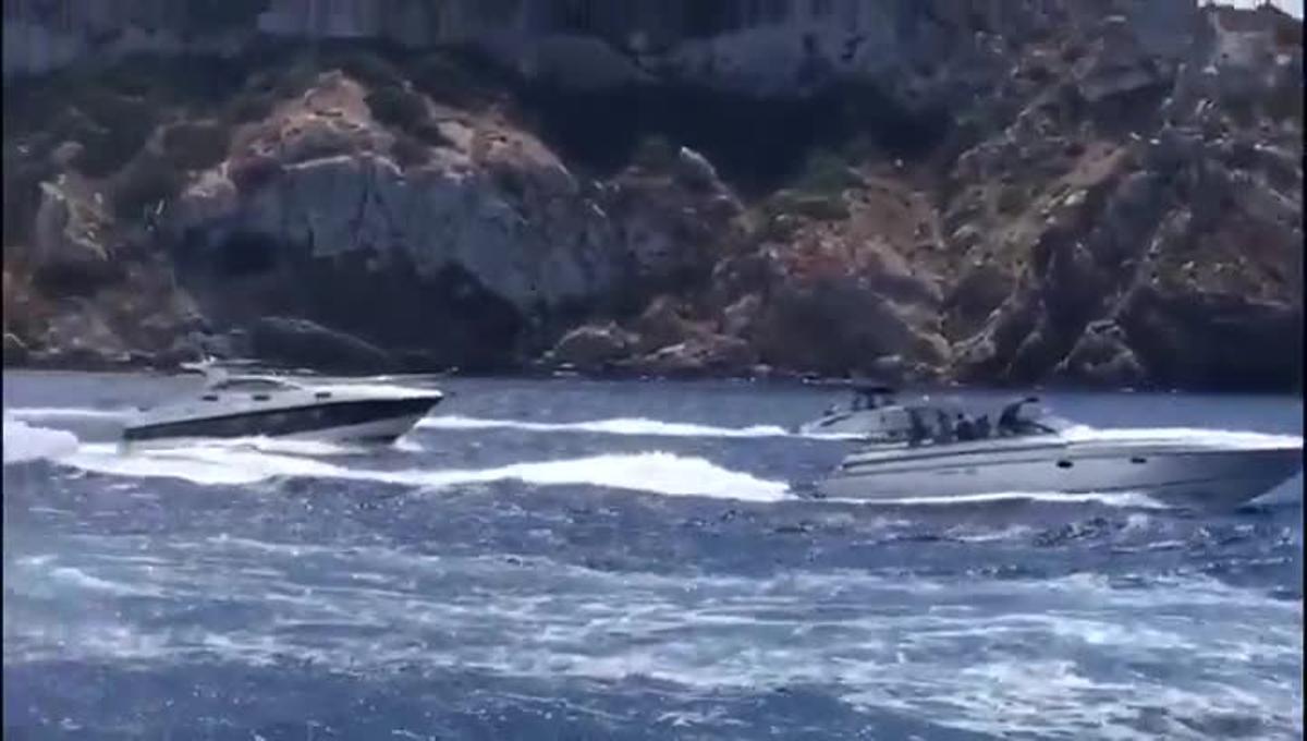 Homenatge a Ángel Nieto al mar d’Eivissa.