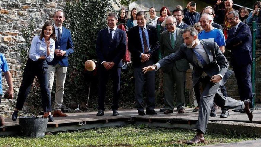 El Rey loa a la mujer rural por &quot;su esfuerzo y sacrificio&quot;