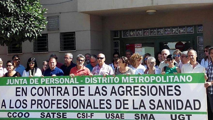 Protesta sindical en contra a las agresiones de los profesionales en Sanidad.