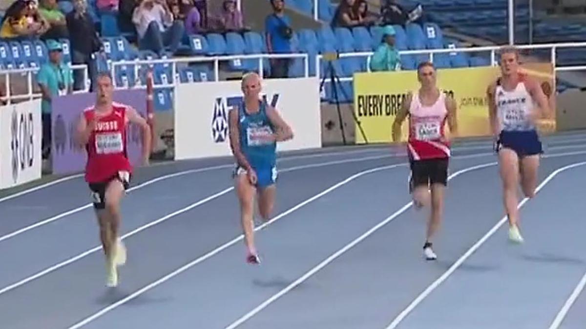 Alberto Nonino corre la última serie de los 400 metros del decatlón del Mundial de Atletismo Sub-20, que se celebra en Colombia. 