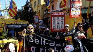 Manifestación independentista en Colliure (Francia), este domingo.