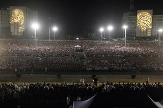 Adiós masivo a Fidel