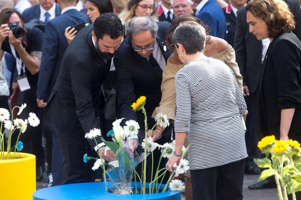 Actos de homenaje por las víctimas del 17-A