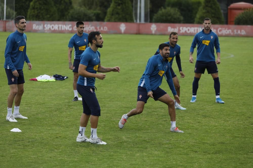 Entrenamiento del Sporting en Mareo.