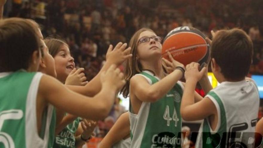 El CD Escuelas Pías juega en La Fonteta