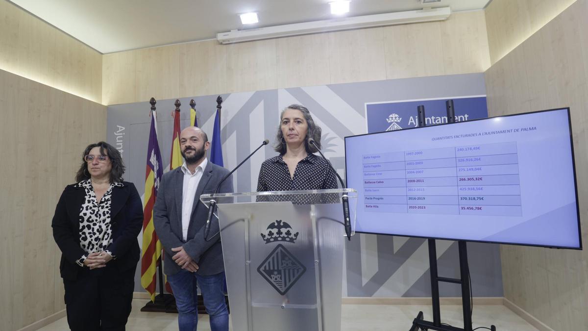 Neus Truyol y los concejales de Més per Palma, en la comparecencia el pasado lunes.