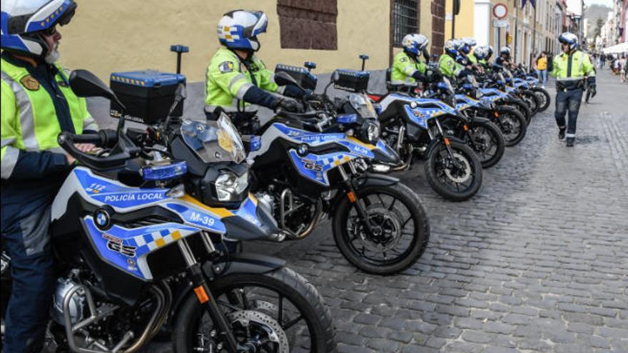 Las motocicletas presentadas ayer.