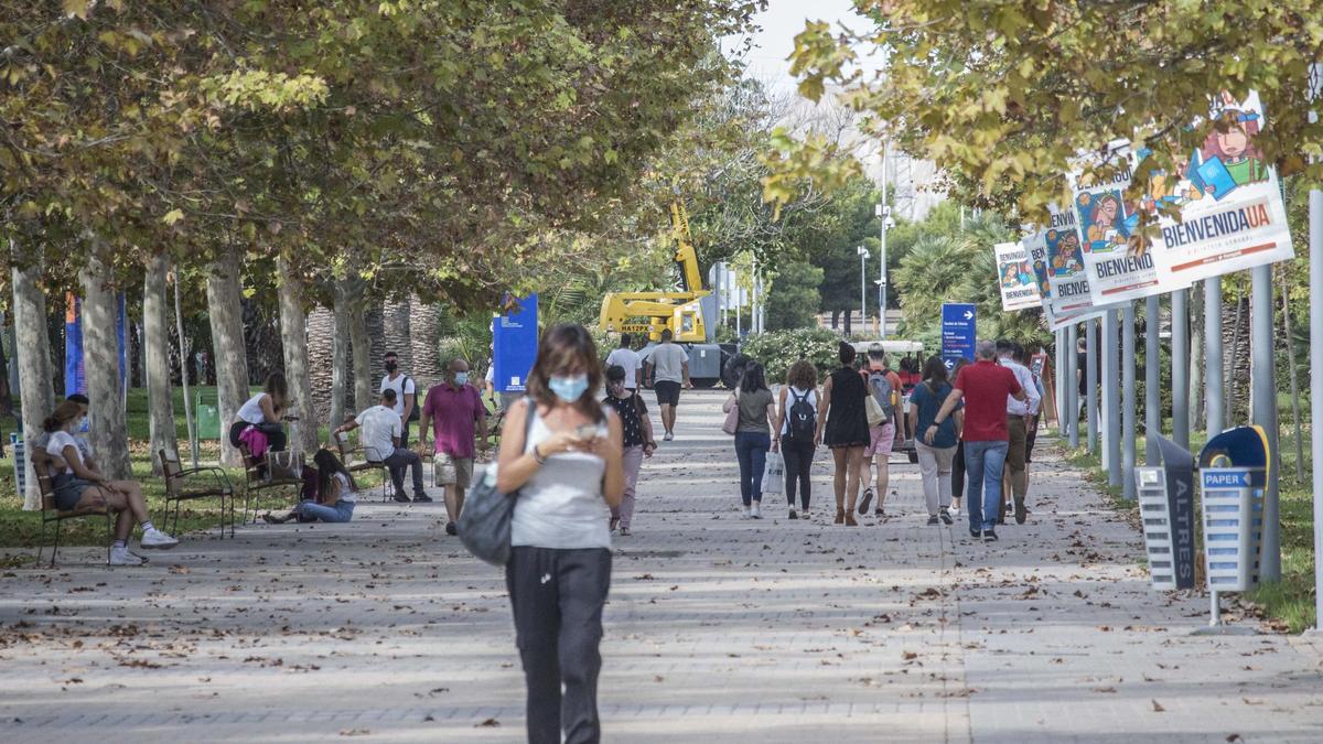 Campus de la UA en el inicio del curso