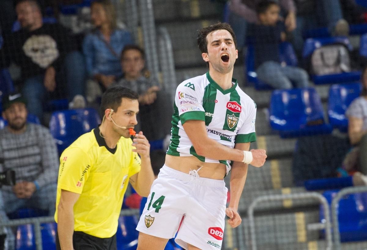 El Córdoba Futsal da la cara ante el Barcelona