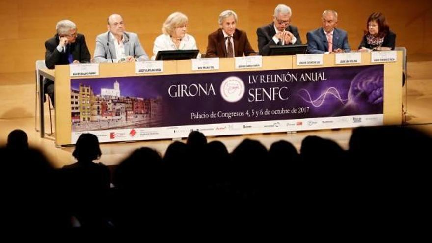 Les autoritats inaugurant ahir la reunió, al Palau de Congressos de Girona.