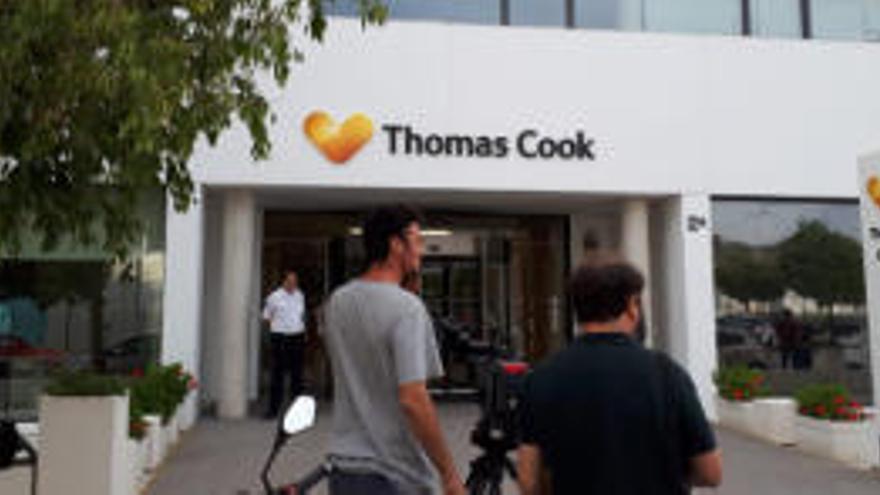 La sede de Thomas Cook en Palma esta mañana.