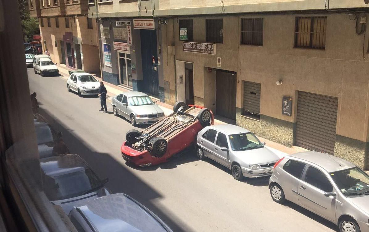 Aparatoso accidente de tráfico en Castellón