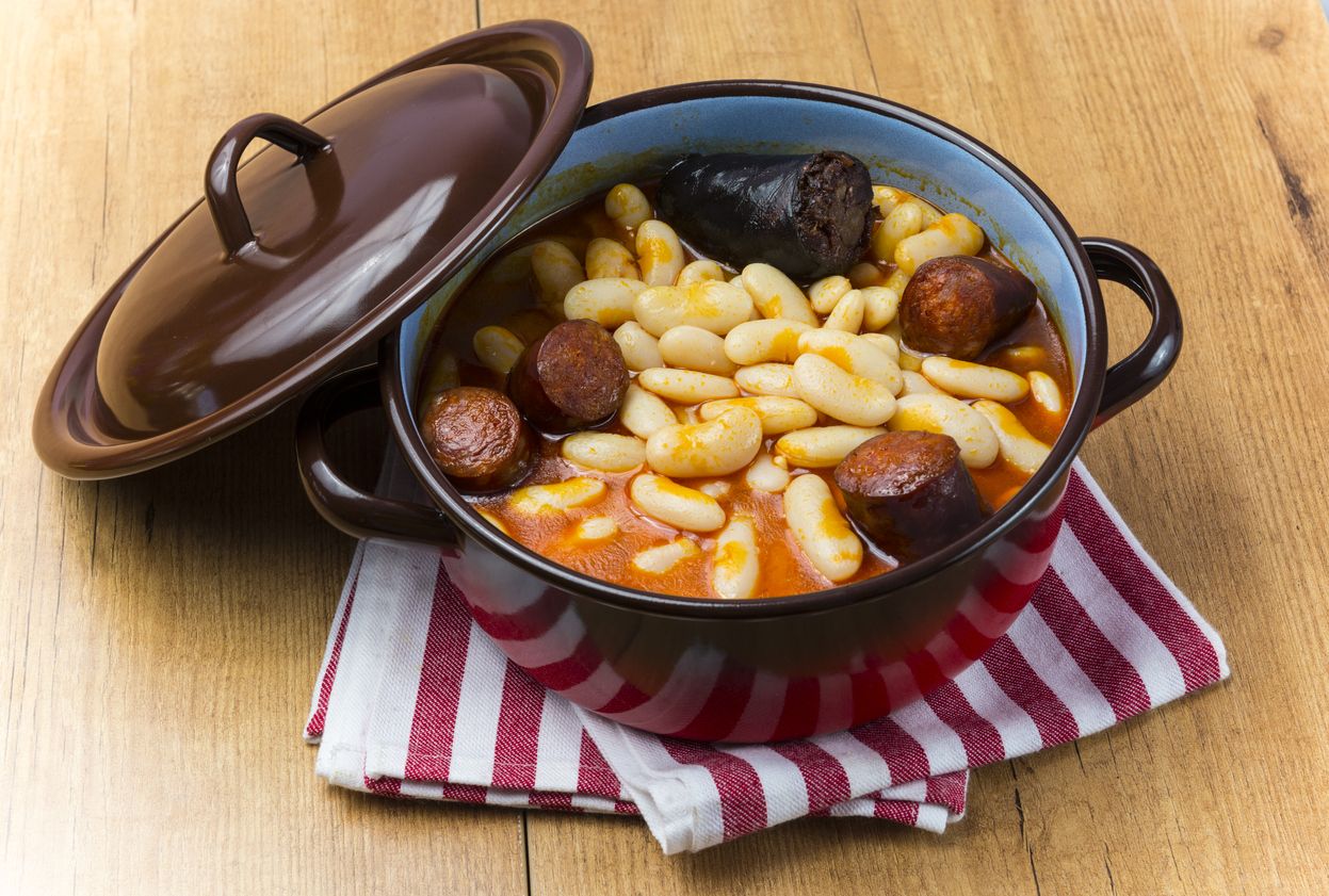 Maridaje vinos de Jerez - Plato de fabada