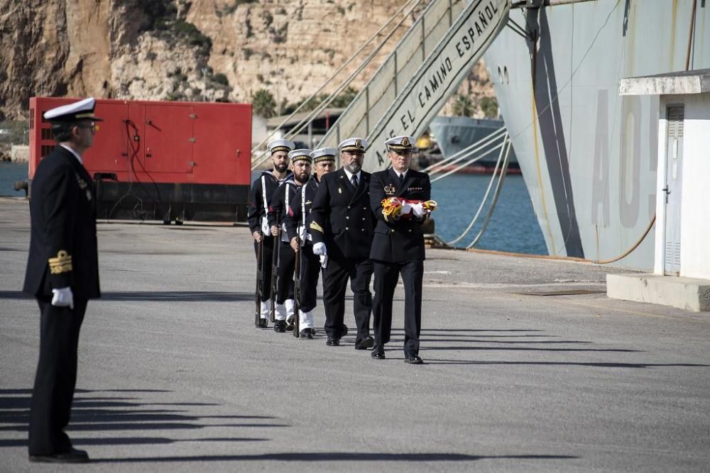 La Armada da de baja el buque El Camino Español