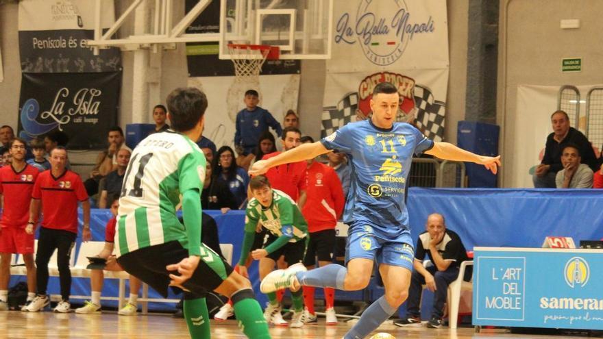 Ceutí-Peñíscola y Bisontes-O Parrulo, platos fuertes en Segunda División