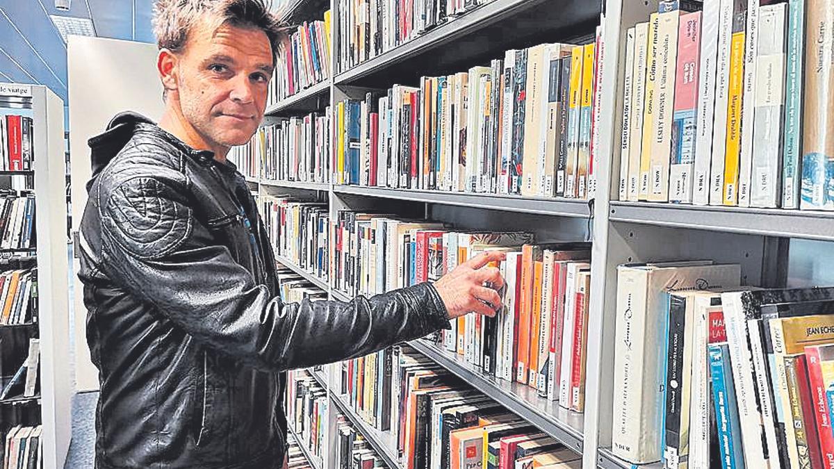 Callahan Ruiz, fa uns dies a la biblioteca de Figueres.