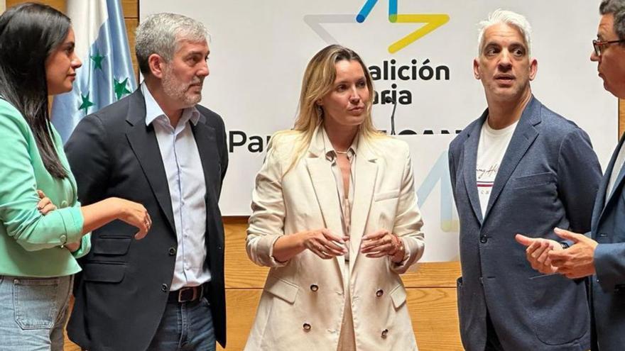 Vidina Espino, Clavijo, María Fernández, Alexis Rodríguez y Pablo Rodríguez. | | LP/DLP