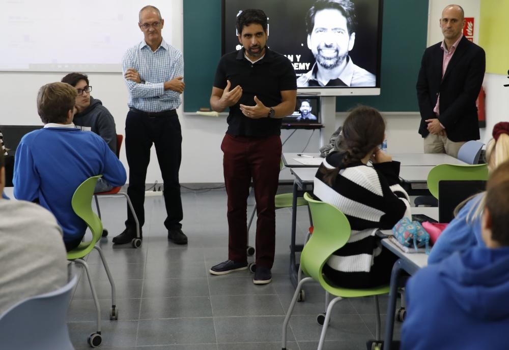 Premios Princesa de Asturias 2019: Salman Khan plantea un reto matemático a los alumnos de Gijón