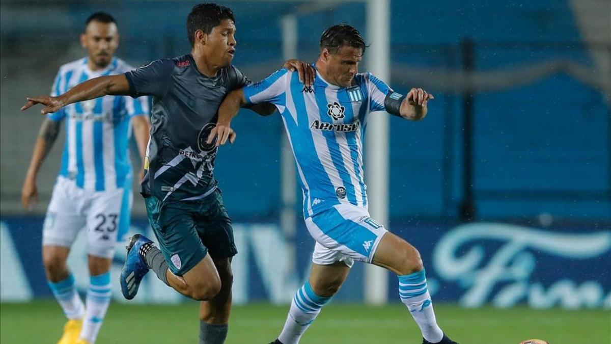 Racing y Estudiantes de Mérida se enfrentaron en Argentina