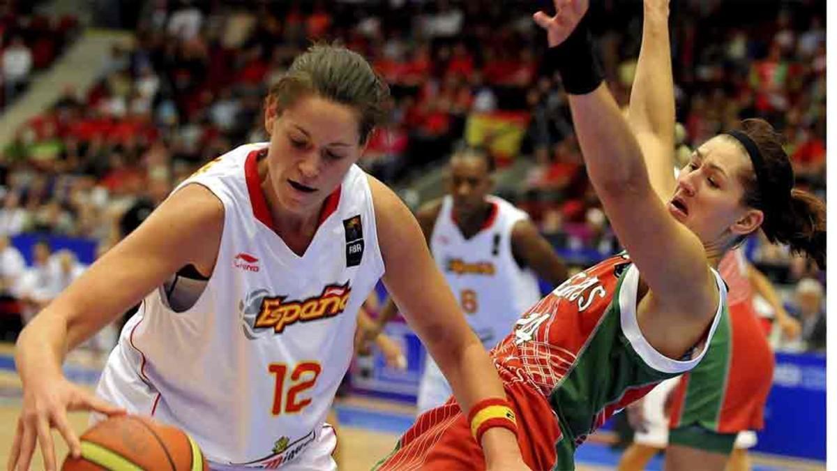 Anna Montañana es un ejemplo de las entrenadoras en el mundo del baloncesto