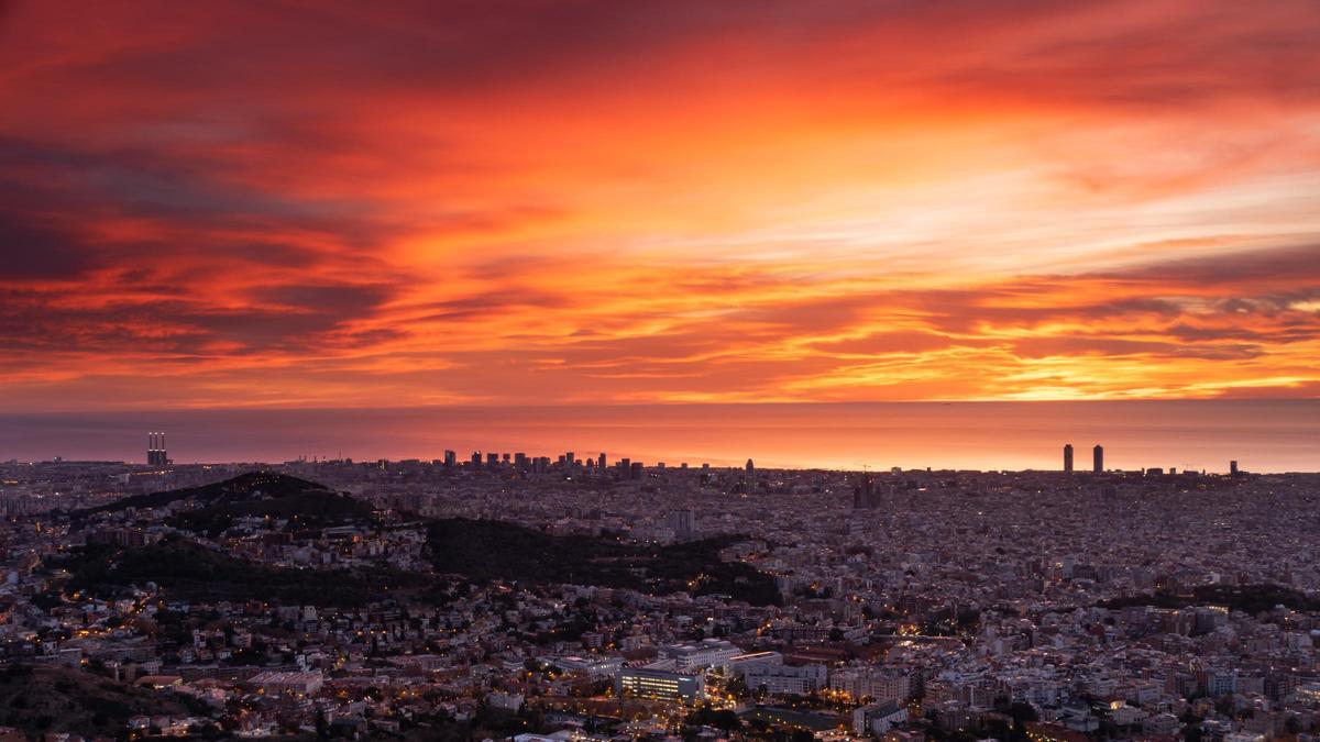 Salida del Sol en Barcelona, el 12 de diciembre del 2023